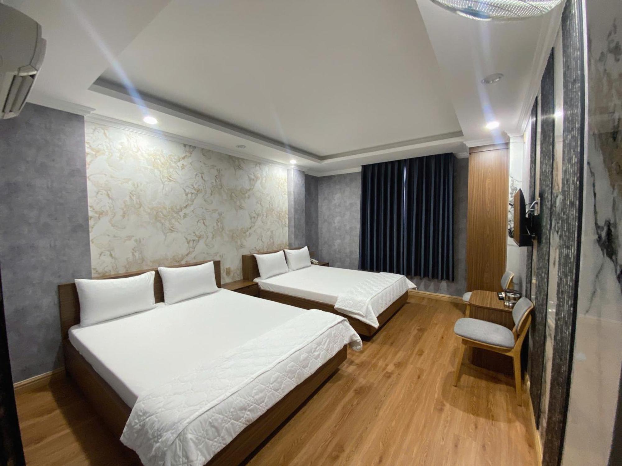 Thanh Binh Premium Hotel Ho Chi Minh City Exterior photo